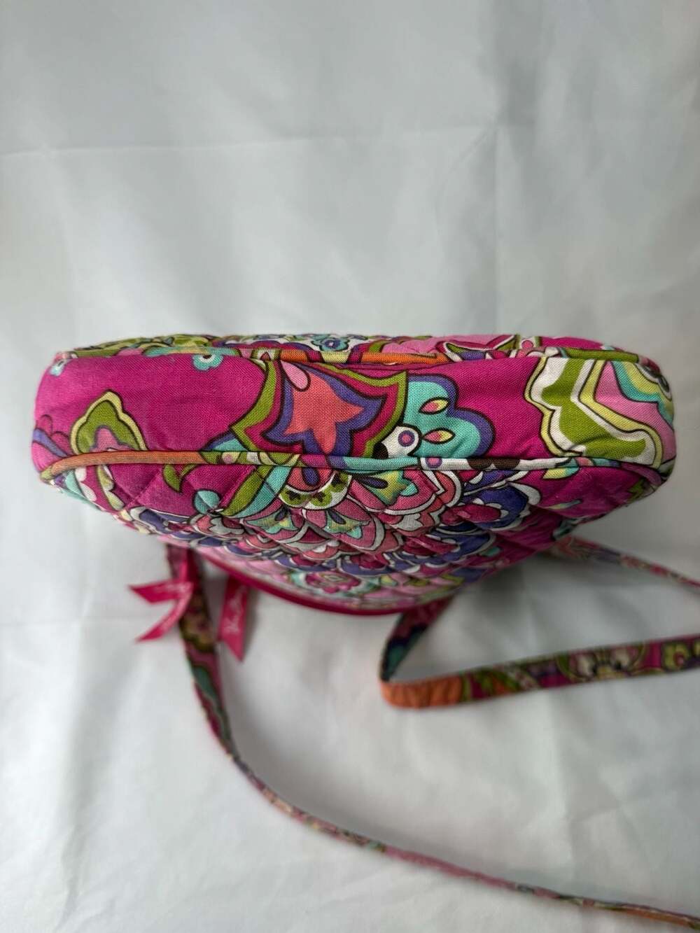 Vera Bradley Quilted Paisley Pattern Small Crossbody Handbag - Picture 3 of 5
